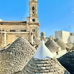Trulli Moon