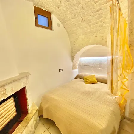 בית נופש Trulli Moon אלברובלו