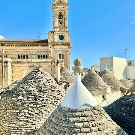 Trulli Moon